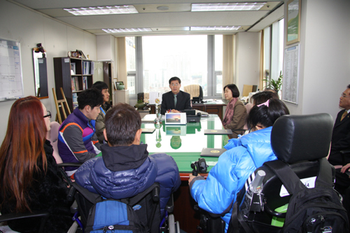 제10회 광저우장애인아시아경기대회 포상금지급증서 전달 -2